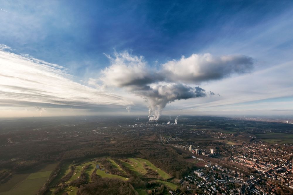 Aerial image Herten - Landscape of a soaring power plant cloud from Scholven about Herten Westerholt and the Ruhr area in North Rhine-Westphalia