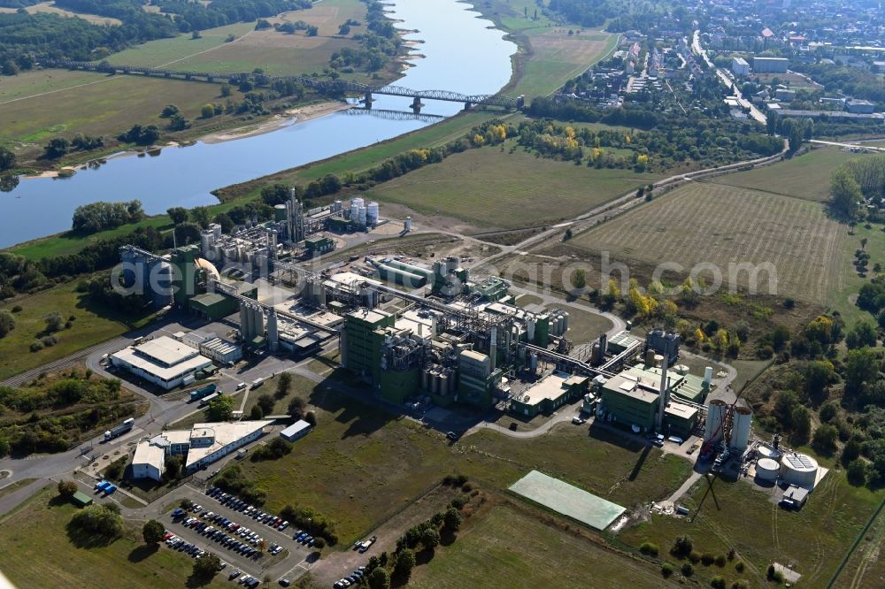 Aerial image Barby (Elbe) - Buildings and production halls on the food manufacturer's premises Cargill Deutschland GmbH on Monplaisirstrasse in Barby (Elbe) in the state Saxony-Anhalt, Germany