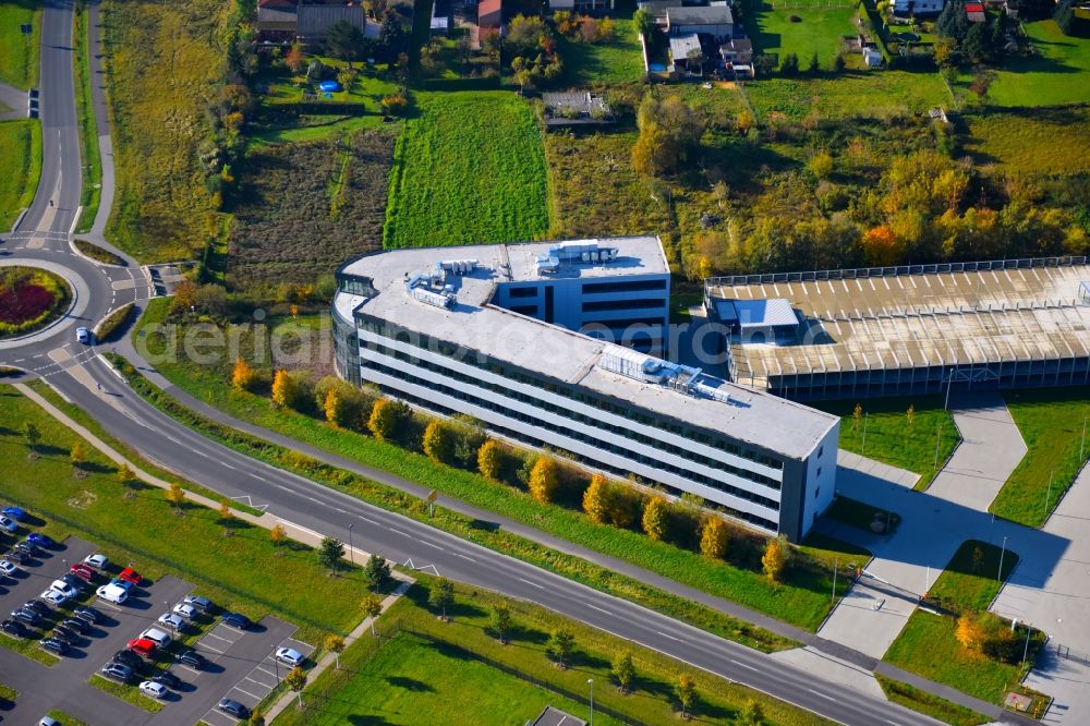 Selchow from the bird's eye view: Empty, unused building and multi-storey car park of the air Berlin technology of centre in Selchow in the federal state Brandenburg, Germany. A project of the J. B. Harder Verwaltung GmbH & Co. KG