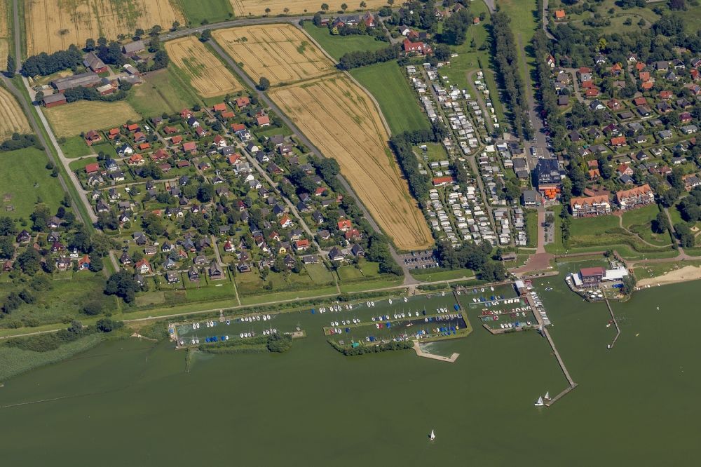 Lembruch from above - View at Lembruch upon Dümmer Lake in Dümmerland in the federal state of North Rhine-Westphalia NRW