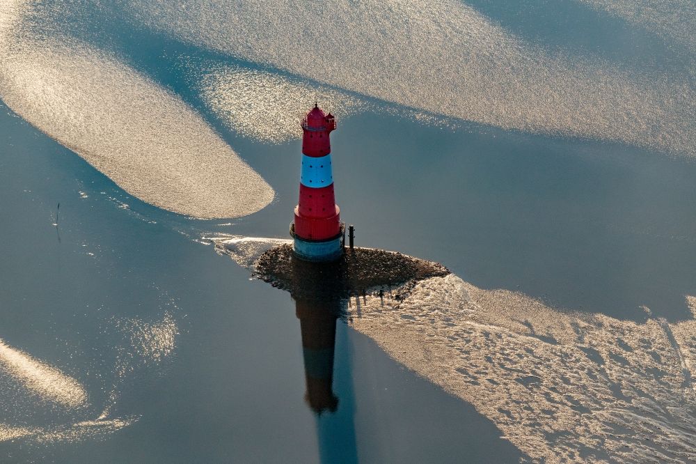 Wilhelmshaven from the bird's eye view: Lighthouse Arngast a maritime sign in the Jadebusen South of Wilhelmshaven on a sandbank in the watt in Lower Saxony Germany