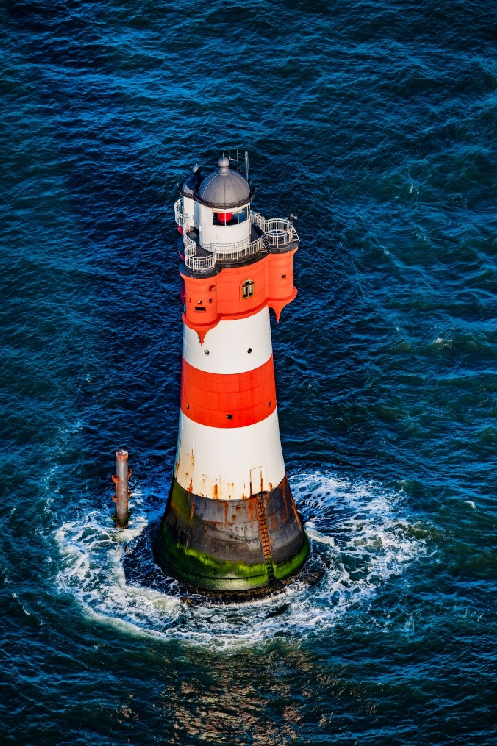 Aerial image Wangerooge - Lighthouse Roter Sand as a historic seafaring character in the waters of the North Sea by the mouth of the river Weser in Germany