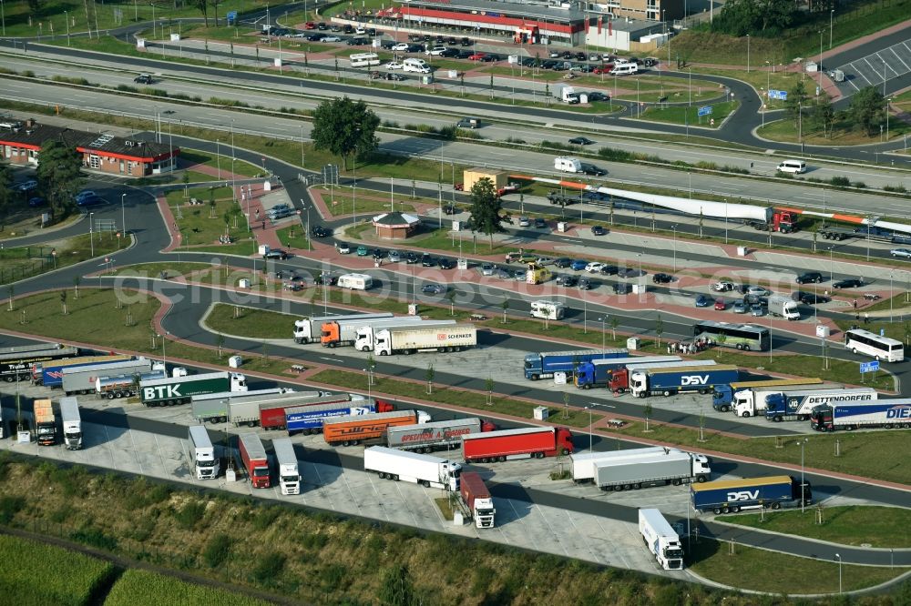 Aerial photograph Bispingen - Lorries - parking spaces at the highway rest stop and parking of the BAB A 7 E45 on Raststaette Brunautal West in Bispingen in the state Lower Saxony