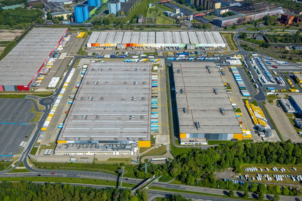 Dortmund from the bird's eye view: complex of buildings on the site of the logistics center of the online retailer Amazon in the district of Downtown North in Dortmund at Ruhrgebiet in the state of North Rhine-Westphalia