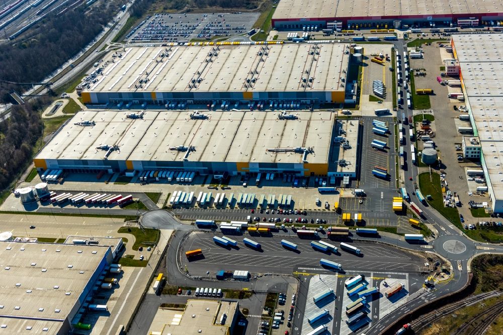 Dortmund from the bird's eye view: Building complex on the site of the logistics center internet dealer Amazon in the district Innenstadt-Nord in Dortmund in the state North Rhine-Westphalia