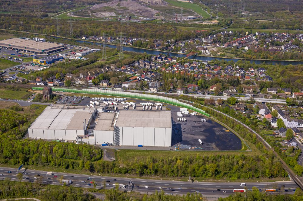 Aerial photograph Wanne-Eickel - Building complex on the site of the logistics center of NORDFROST GmbH & Co. KG Am Malakowturm in Wanne-Eickel in the state North Rhine-Westphalia, Germany
