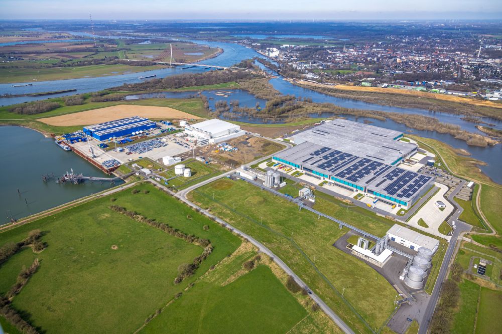 Aerial image Wesel - Complex on the site of the logistics center NORDFROST GmbH & Co. KG in Wesel at Ruhrgebiet in the state North Rhine-Westphalia, Germany