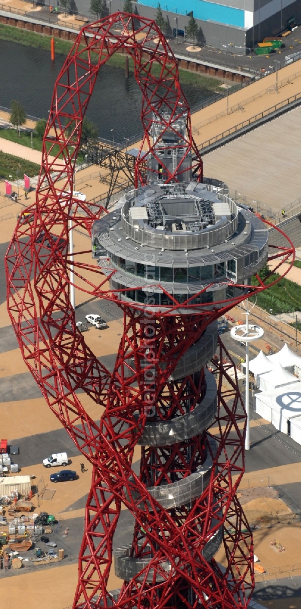 London from above - The ArcelorMittal Orbit is a 115-metre-high ( 377 ft ) observation tower in the Olympic Park in Stratford, London and is intended to be a permanent, lasting legacy of the Olympic and Paralympic Games 2012 in Great Britain