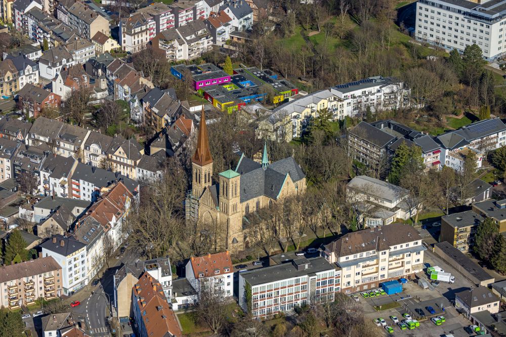 Herne from above - Aerial view of the church building of the Sacred Heart Church Duengelstrasse in Herne in the federal state of North Rhine-Westphalia, Germany
