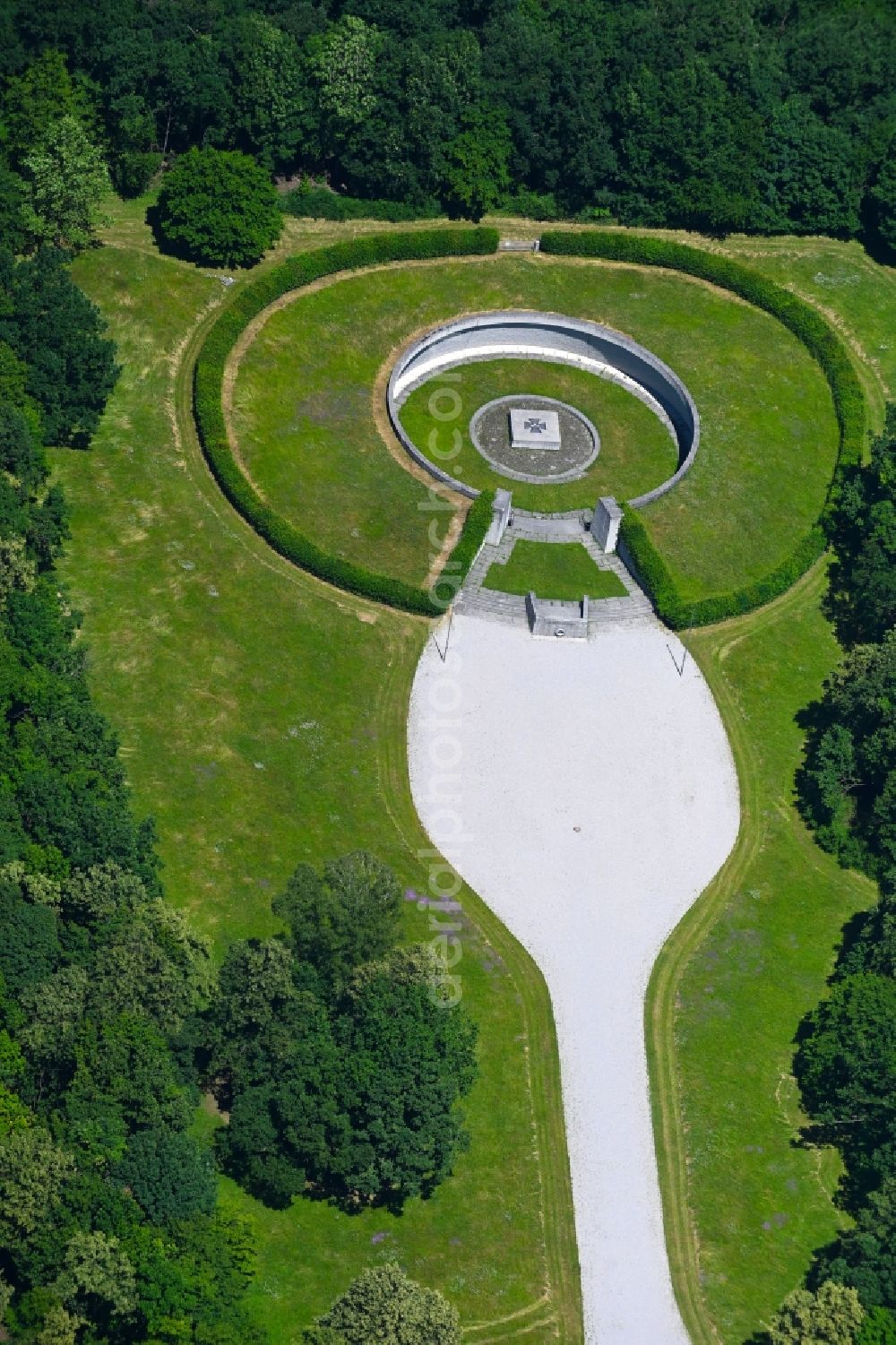 Aerial image Fürstenfeldbruck - Tourist attraction of the historic monument Air Force Memorial in the district Neu-Lindach in Fuerstenfeldbruck in the state Bavaria, Germany