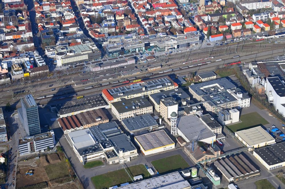 Aerial image Singen (Hohentwiel) - Buildings, production halls, and the Maggiturm on the food manufacturer's premises MAGGI-Werk Singen of Nestle Deutschland AG in Singen (Hohentwiel) in the state Baden-Wuerttemberg, Germany