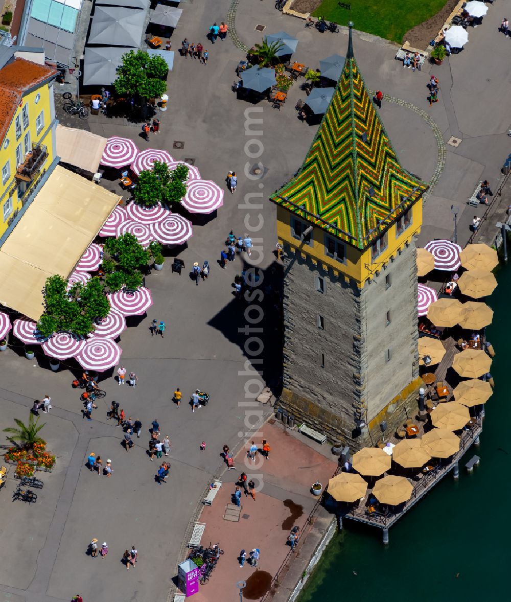 Lindau (Bodensee) from the bird's eye view: Tourist attraction and sightseeing Mangturm in Lindau (Bodensee) at Bodensee in the state Bavaria, Germany