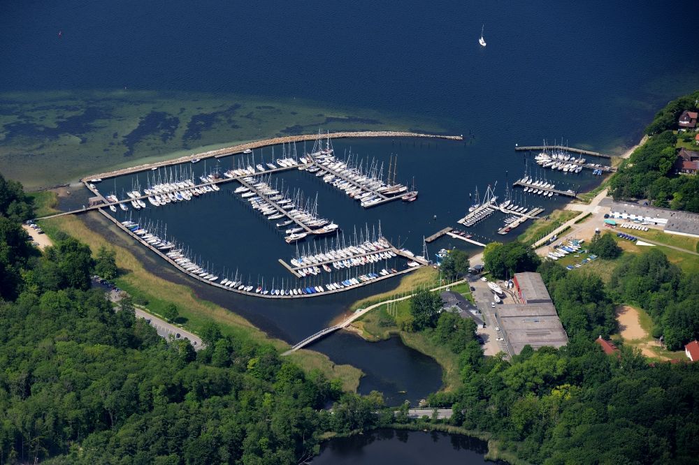 Aerial photograph Glücksburg (Ostsee) - Marina - harbour area on the shore of Baltic Sea in Gluecksburg (Ostsee) in the state Schleswig-Holstein