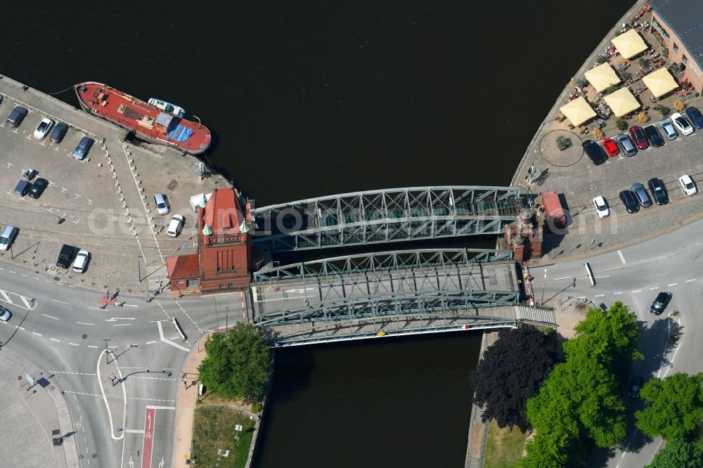 Lübeck from the bird's eye view: The Marstall bridge a lift bridge over the Elbe-Luebeck-Canal in Luebeck in the state Schleswig-Holstein