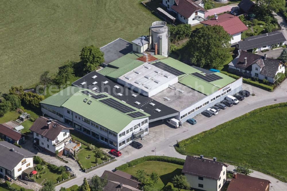 Aerial image Ebensee - Buildings and production halls on the premises of the cabinet maker company of Moebel Baumgartner GmbH on Lahnstrasse in Ebensee in Oberoesterreich, Austria