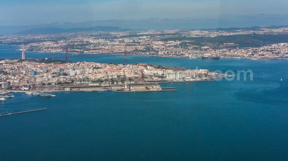 Aerial image Almada - Townscape on the seacoast of of Atlantic in the district Alfeite in Almada in SetA?bal, Portugal