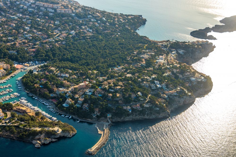 Aerial photograph Santa Ponsa - Townscape on the seacoast of Balearic Sea in Santa Ponsa in Balearic Islands, Spain
