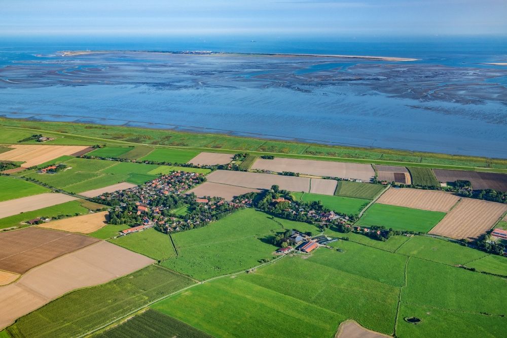 Aerial image Wangerland - Townscape on the seacoast Minsen in Wangerland in the state Lower Saxony, Germany