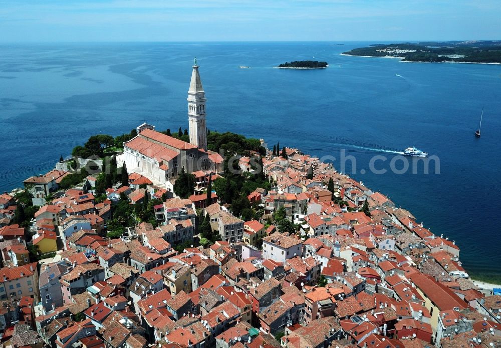 Aerial photograph Rovinj - Townscape on the seacoast of the Mediterranean sea in Rovinj in Istarska zupanija, Croatia