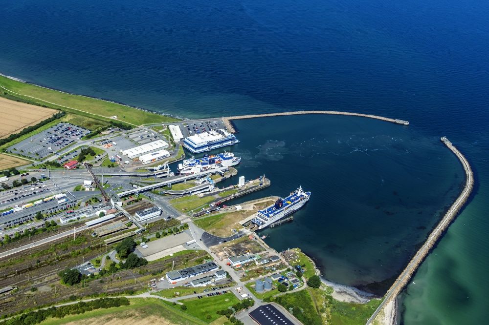 Aerial photograph Fehmarn - Townscape on the seacoast of Nordsee- Insel Fehmarn near Puttgarden in the state Schleswig-Holstein