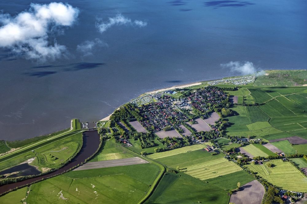 Aerial image Dangast - Townscape on the seacoast Ortsuebersicht in Dangast in the state Lower Saxony, Germany