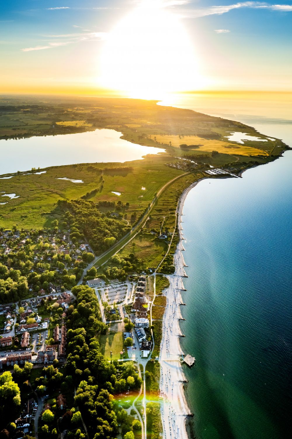 Aerial image Hohwacht (Ostsee) - Townscape on the seacoast of Baltic Sea in Hohwacht in the state Schleswig-Holstein