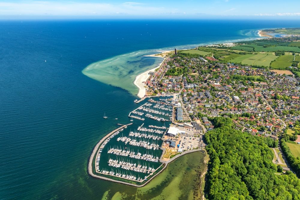 Laboe from the bird's eye view: Townscape on the seacoast Baltic Sea in Laboe on the Kiel Fjord in the state Schleswig-Holstein, Germany