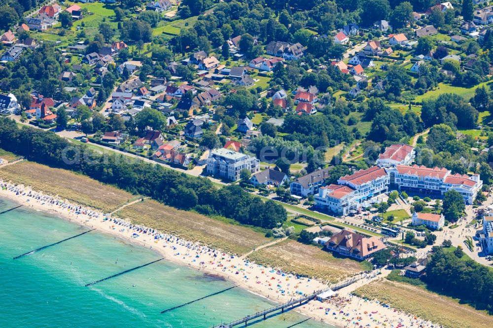 Aerial image Zingst - Townscape on the seacoast of of Baltic Sea in Zingst in the state Mecklenburg - Western Pomerania, Germany