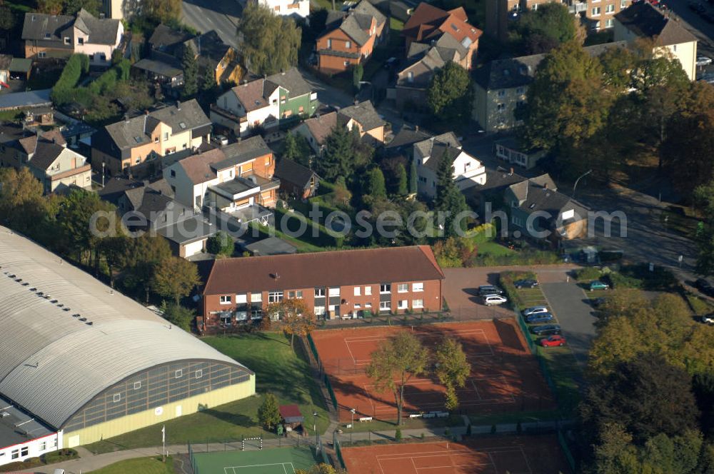 Aerial image Kamen - Mehrfamilien-Wohnhaus am Sportplatz an der Westicker Strasse 39 in 59174 Kamen - ein Projekt der Unternehmensgruppe Markus Gerold.