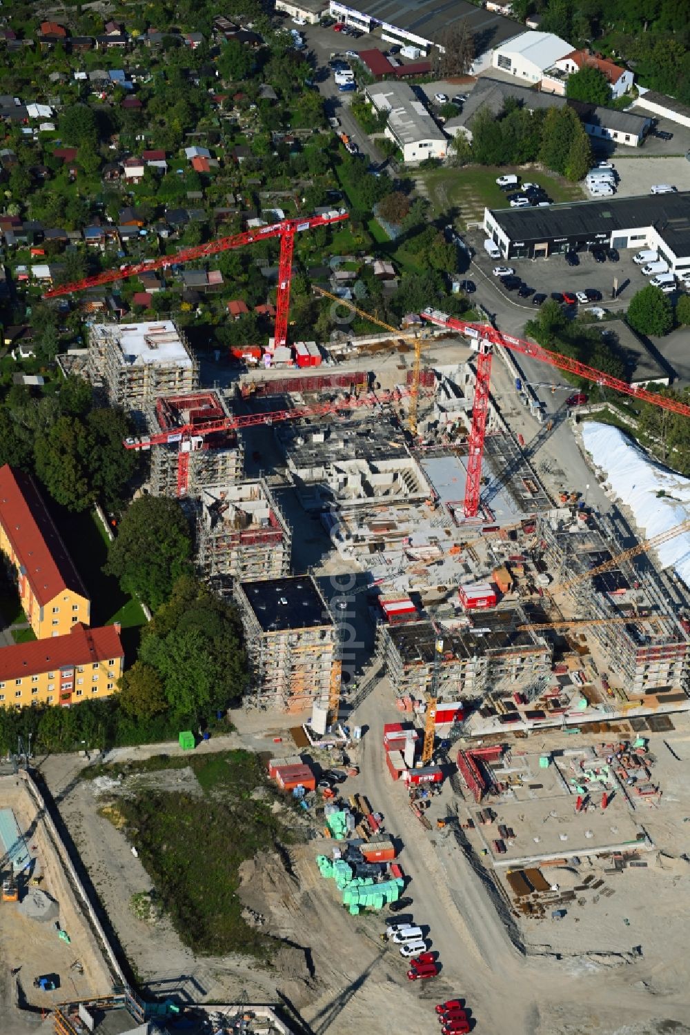 Augsburg from the bird's eye view: Construction site to build a new multi-family residential complex ACKERMANN PARK on Buergermeister-Ackermann-Strasse - Dillinger Weg in the district Kriegshaber in Augsburg in the state Bavaria, Germany