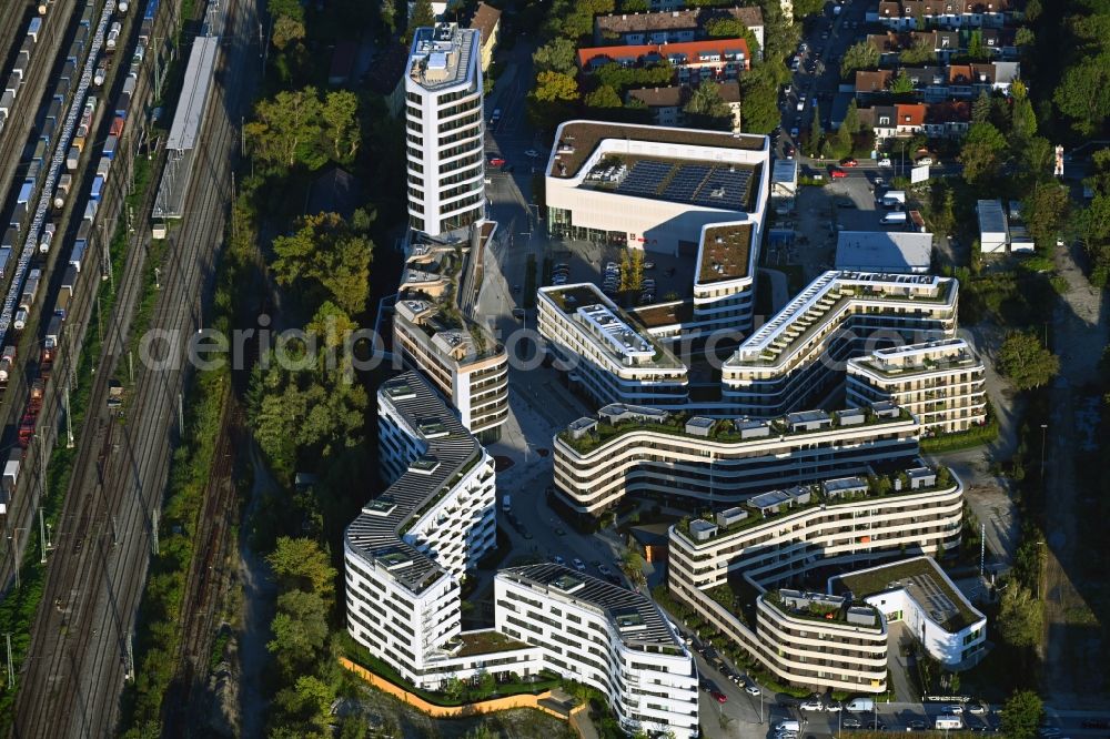 Aerial photograph München - Multi-family residential complex Baumkirchen Mitte on Hermann-Weinhauser-Strasse in Munich in the state Bavaria, Germany