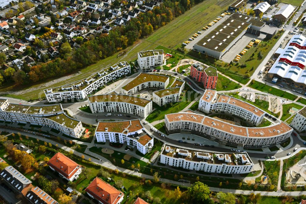 München from the bird's eye view: New multi-family residential complex on Fritz-Bauer-Strasse in the district Aubing-Lochhausen-Langwied in Munich in the state Bavaria, Germany