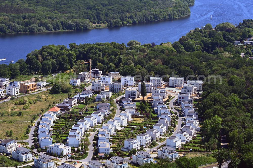 Potsdam from above - Multi-family residential complex on the Jungfernsee in Potsdam in the state of Brandenburg, Germany