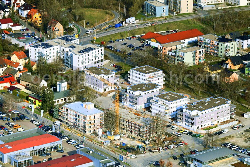 Aerial photograph Jena - Multi-family residential complex Linden-Allee on Joachim-Darjes-Strasse in the district of Zwaetzen in Jena in the state Thuringia, Germany