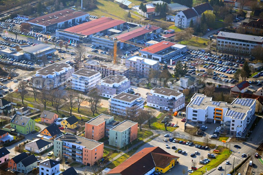 Jena from above - Multi-family residential complex Linden-Allee on Joachim-Darjes-Strasse in the district of Zwaetzen in Jena in the state Thuringia, Germany