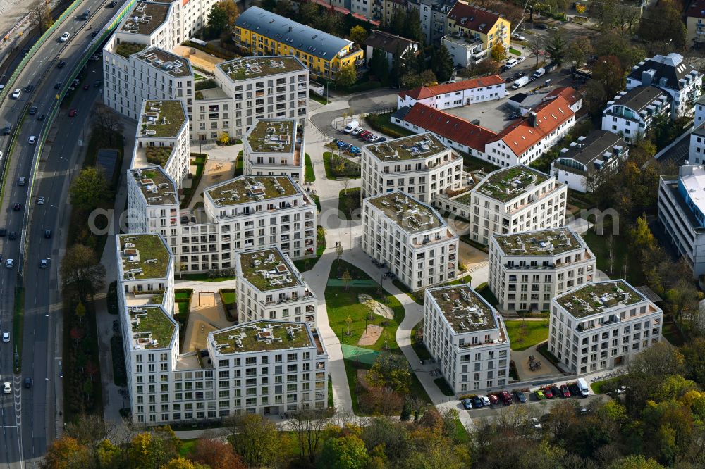 München from above - Multi-family residential complex LIVING ISAR on Hellabrunner Strasse in the district Untergiesing-Harlaching in Munich in the state Bavaria, Germany