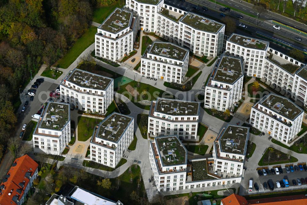 Aerial image München - Multi-family residential complex LIVING ISAR on Hellabrunner Strasse in the district Untergiesing-Harlaching in Munich in the state Bavaria, Germany