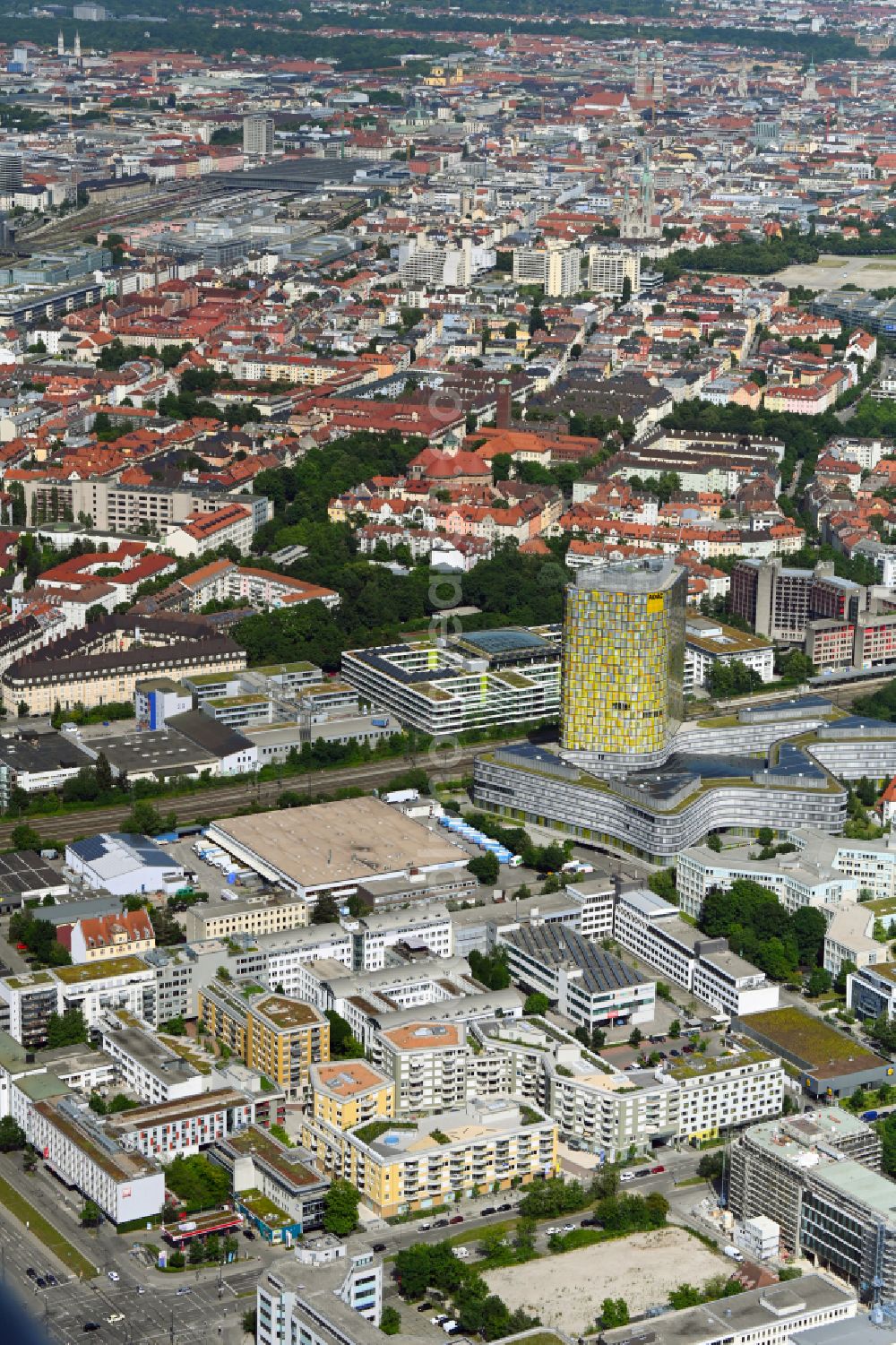 Aerial image München - New multi-family residential complex Tuebinger Strasse - Hansastrasse in the district Sendling-Westpark in Munich in the state Bavaria, Germany