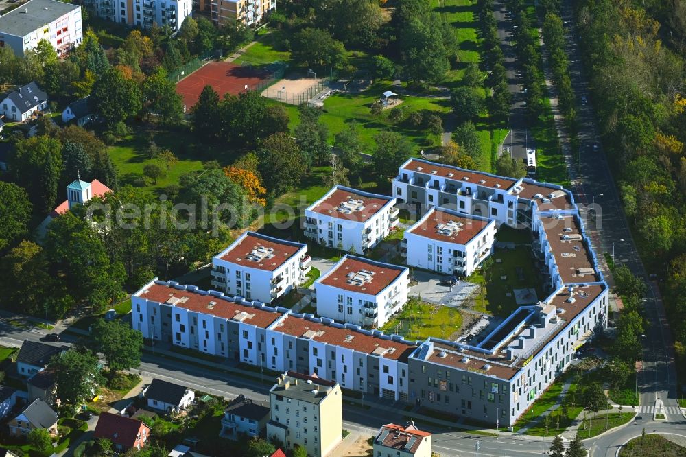 Aerial image Teltow - New multi-family residential complex Quartier on Kirchplatz on Ruhlsdorfer Strasse in Teltow in the state Brandenburg, Germany