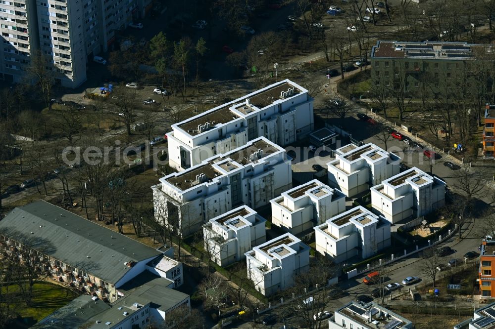Aerial photograph Berlin - Multi-family residential complex Tharauer Allee - Angerburger Allee in the district of Charlottenburg in Berlin
