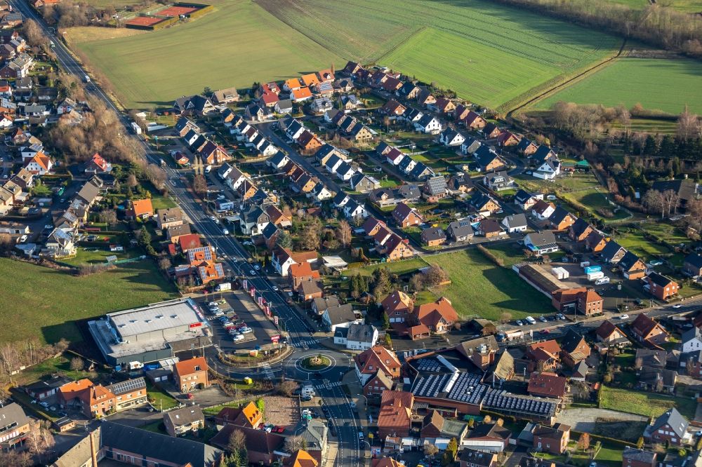 Ahlen from above - Residential area of a multi-family house settlement on Alleestrasse in Dolberg in the state North Rhine-Westphalia, Germany