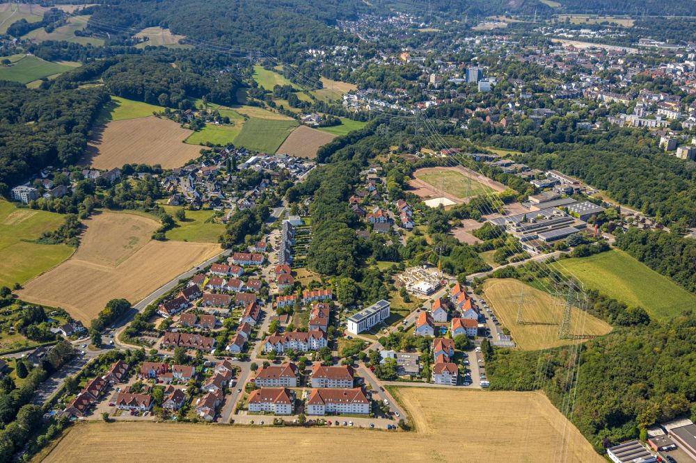 Aerial image Holthausen - Residential area of a multi-family house settlement on street Gartenkamp in Holthausen in the state North Rhine-Westphalia, Germany