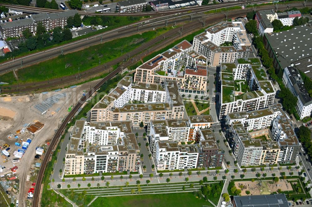 Hamburg from above - Residential area of a multi-family house settlement Mitte Altona between Felicitas-Kukuck-Strasse and Harkortstrasse in Hamburg, Germany
