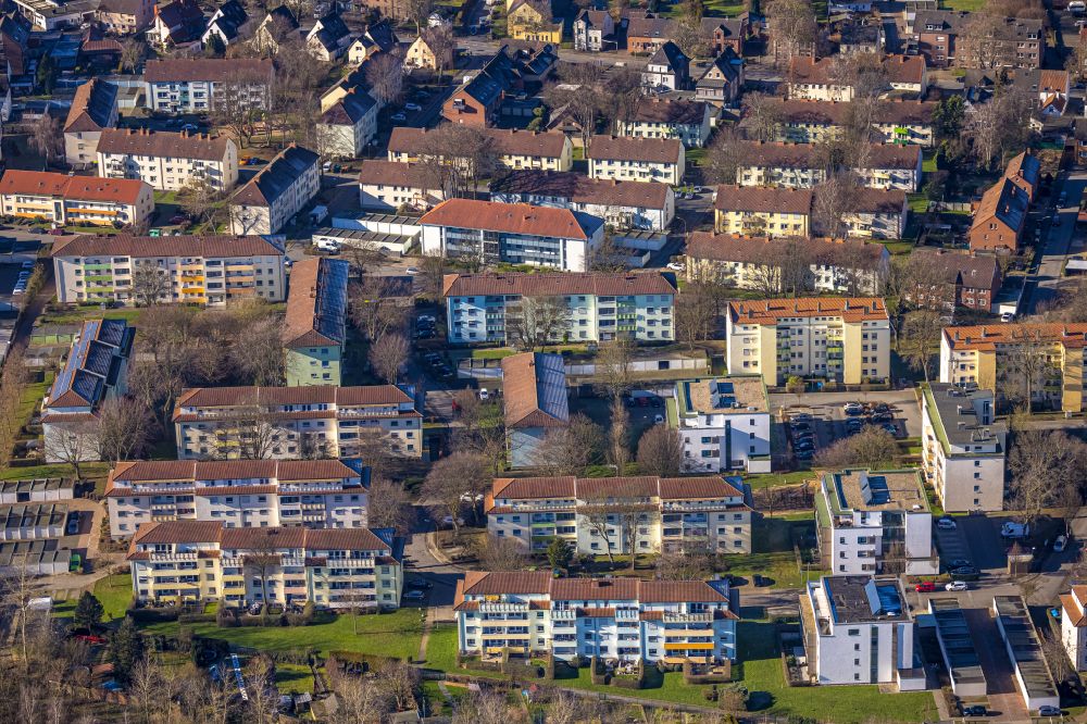Lünen from above - Residential area of a multi-family house settlement on street Veilchenweg in Niederaden at Ruhrgebiet in the state North Rhine-Westphalia, Germany