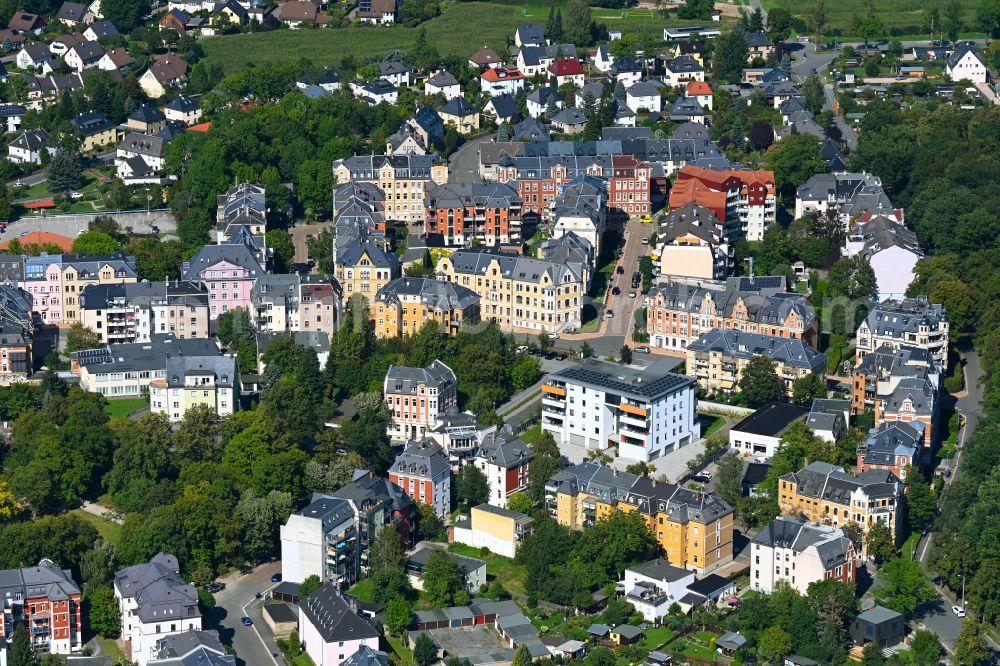 Plauen from the bird's eye view: Residential area of a multi-family house settlement on street Beethovenstrasse in the district Chrieschwitz in Plauen in Vogtland in the state Saxony, Germany