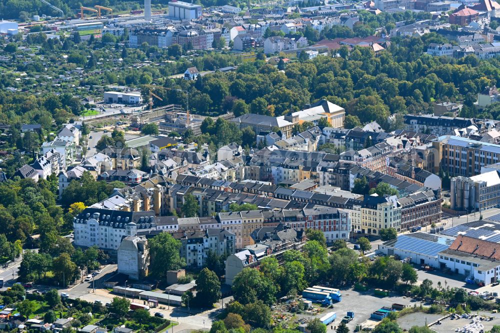 Aerial image Plauen - Residential area of a multi-family house settlement on street Beethovenstrasse in the district Chrieschwitz in Plauen in Vogtland in the state Saxony, Germany