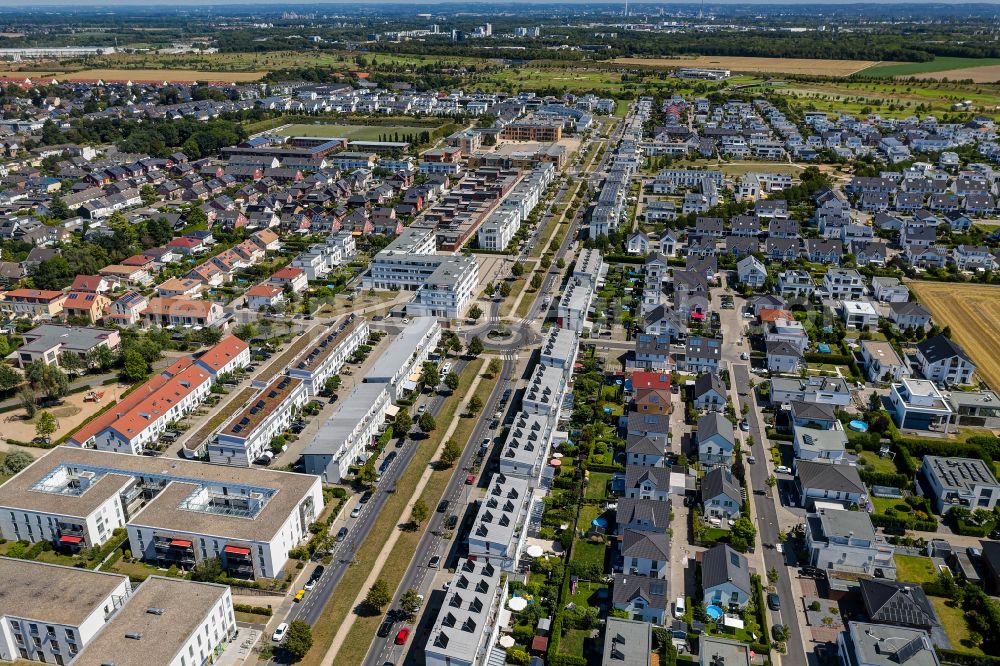 Köln from above - Residential area of a multi-family house settlement on street Unter Linden in the district Widdersdorf in Cologne in the state North Rhine-Westphalia, Germany
