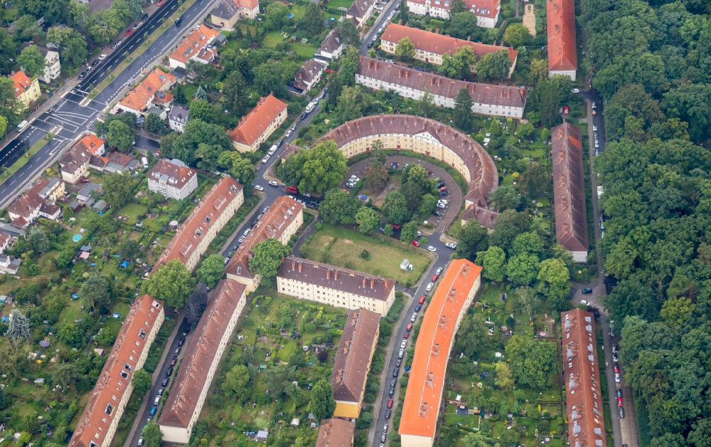Berlin from above - Residential area of a multi-family house settlement on street Jansenstrasse in the district Wittenau in Berlin, Germany