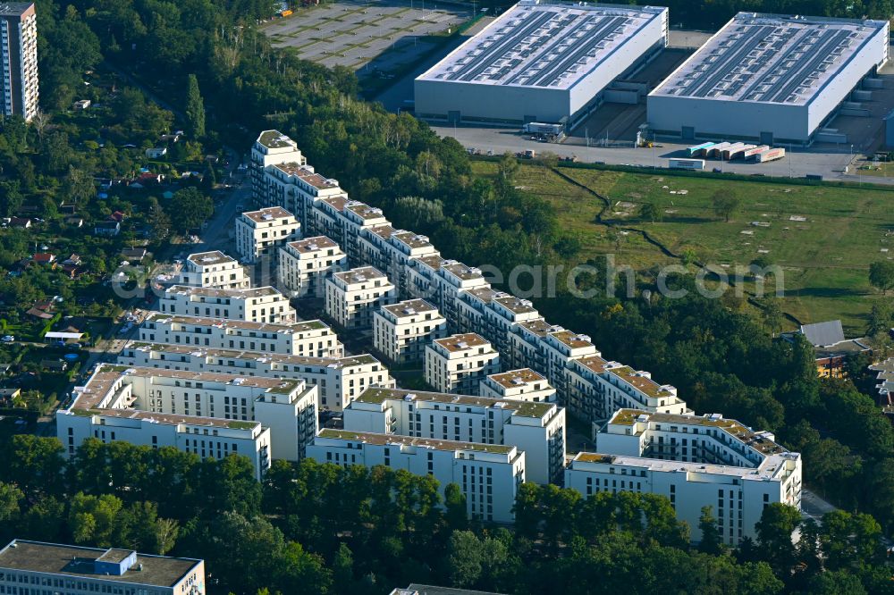 Aerial image Berlin - Residential construction site with multi-family housing development- Seed on the Saatwinkler Damm in the district Siemensstadt in Berlin, Germany