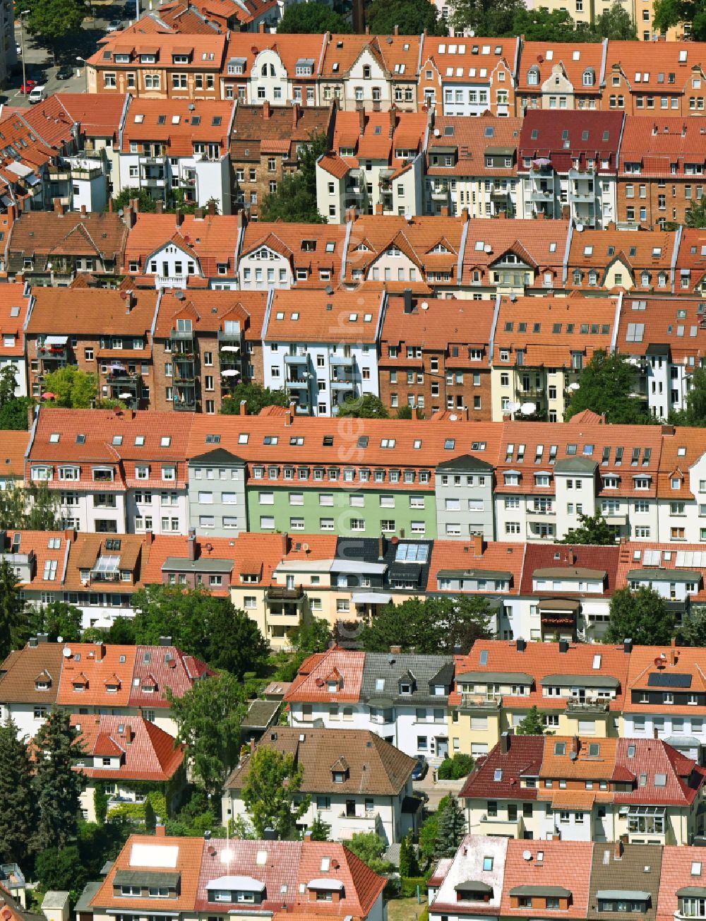 Erfurt from above - Residential area of a multi-family house settlement on Wilhelm-Busch-Strasse - Clara-Zetkin-Strasse in the district Daberstedt in Erfurt in the state Thuringia, Germany